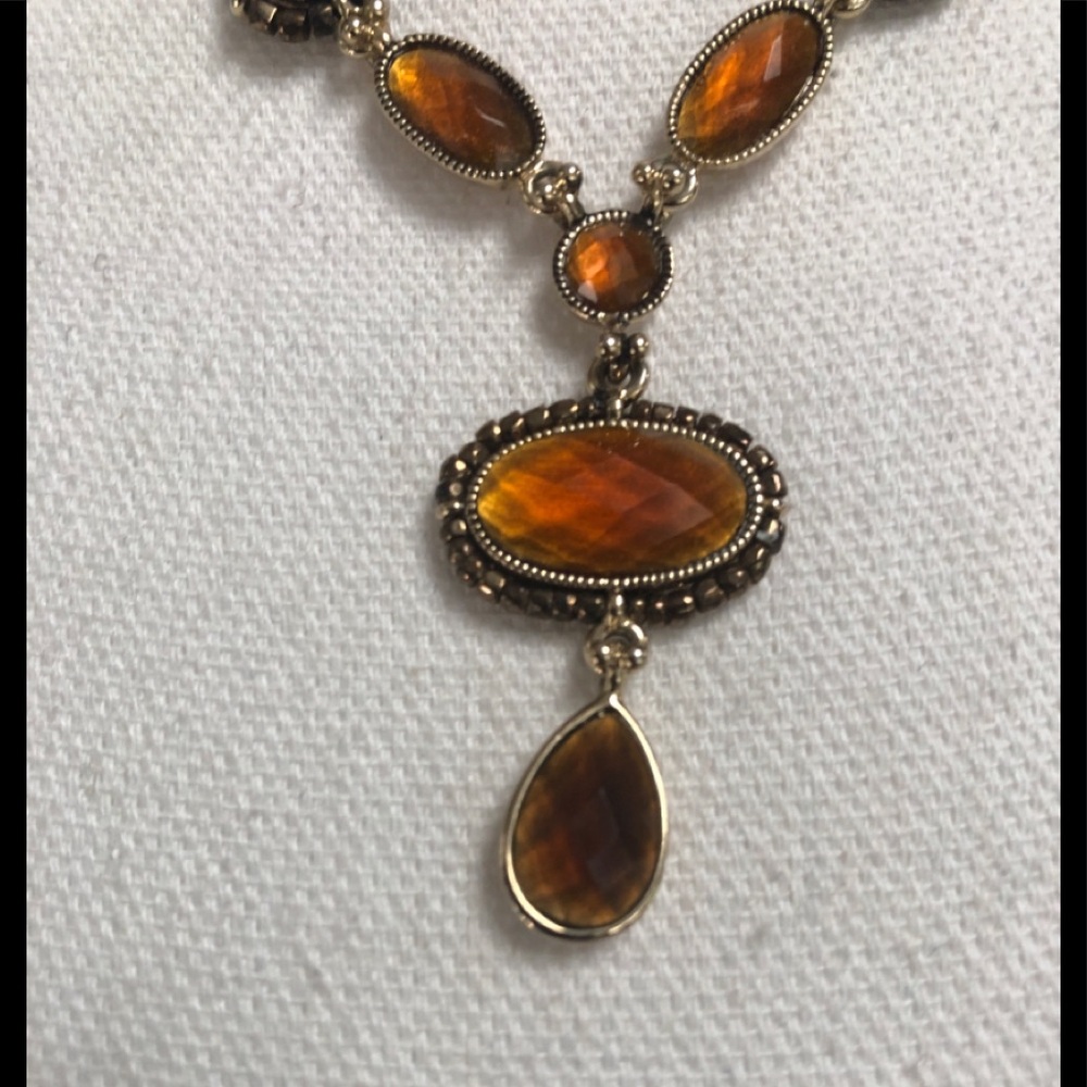 Antique style Amber Necklace - Picture 3 of 6